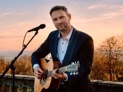 Hannes Graf Singer/Songwriter